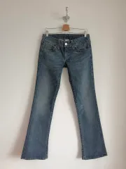アメリカ製 トゥルーレリジョン(True Religion) ブーツカット デニム (U S A)