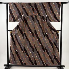 【美品】 小紋 身丈158cm 裄丈61.5cm S 袷 草花 斜縞 金彩 灰茶 正絹 優品 【中古】