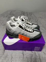 275 NIKE SB エアマックス 95 ブラック アンド アンスラサイト