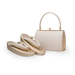 新品 草履バッグセット 日本製 フォーマル 痛くない 至極の万能 草履 バッグ セット 2点セット レディース 前厚 コルク芯 礼装 ホンモノ 淡金 シャンパンゴールド 西陣織 高級 帯地 マーガレット調柄 絹目 着物 和装 女性 結婚式 黒留袖 色留袖 訪問