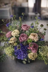 季節のお花アレンジメント　生花　予約出来ます。