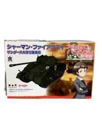 PLATZ 걸즈 & 팬처 극장판 1/35 샤먼 파이어 플라이 프라모델 샌더스 대학 부속 고등학교