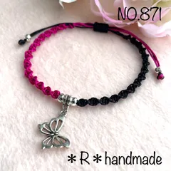 【871】ハンドメイド　ミサンガ　アンクレット　黒×ローズピンク　バタフライチャームシルバー