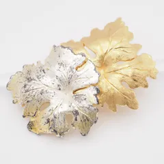 Q720 MONET モネ ブローチ リーフ ゴールド デザイン コスチュームジュエリー