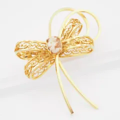 Q793 ブローチ シェルカメオ風 女性横顔 フィリグリー 銀線細工 リボン ゴールド デザイン コスチュームジュエリー