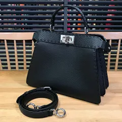 新品同様 フェンディ 現行 セレリア ピーカブーアイシーユー スモール ブラック 8BN327 14978