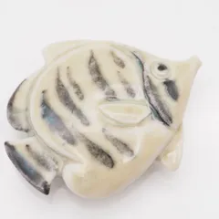 Q448 作家物 在銘 帯留め 陶器 魚 デザイン 和装小物