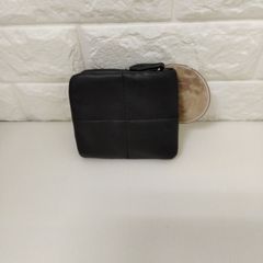 YuminHa Doll Wallet 二つ折り財布 yumin ha ユミンハ - メルカリ