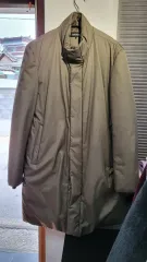 DKNY カーキ色 メンズ ダウンジャケット ロング丈