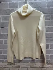 【G5-35】◇ UNIQLO サイズM カシミヤ100% タートルニット　白色　レディース