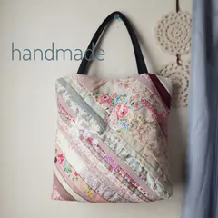ハンドメイド　パッチワーク　トートバッグ　ピンク花柄