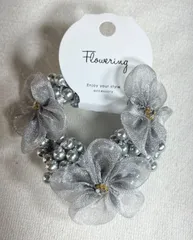 【新品・未使用】ヘアゴム　フラワーデザイン　ヘアアクセサリー