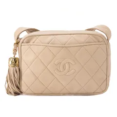 CHANEL シャネル 　マトラッセ 　ココマーク 　フリンジ付き　チェーンショルダー　ラムスキン　アイボリー（ゴールド金具）レディースバッグ　ハイブランド【中古】【送料無料】