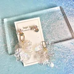 2way 貝殻パール ボリュームオーロラ花びら《ピアス》