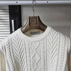 90) バラシェルバスキア ケーブル ニット