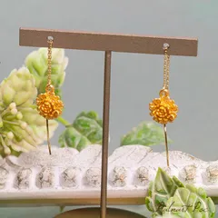 パルナートポック   [送料無料]   小花ピアス タンポポ　ピアス  正規取扱店  アクセサリー  雑貨 小物　花  植物  パタパタ民族