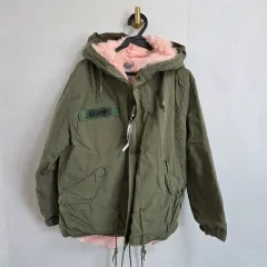 レディース カーキ マウンテンパーカー ピンク ファー裏地 F