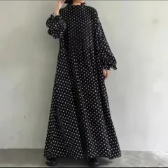 【新品】モード系大きいサイズ　レディースゆったりロングワンピース長袖 黒ブラック水玉柄