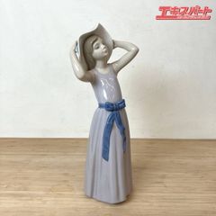 LLADRO リヤドロ フィギュリン 小鳥と話す少女① ラグジュアリー