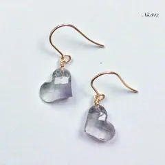 No.847✨天然石✨フローライトのハートピアス　イヤリング