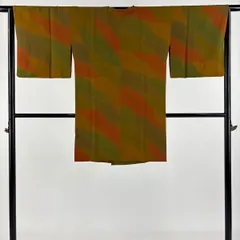 【在庫一掃】 【美品】 道行 身丈93cm 裄丈64cm M 和装コート 角衿 幾何学模様 山吹茶色 正絹 秀品 【中古】