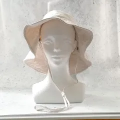 UNIQLO ユニクロ 帽子 ワイドブリムハット アジャスタブル UVカット あごひも付き ベージュ 55-58cm ◎、□〇