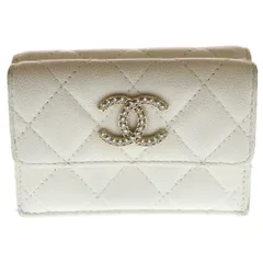 CHANEL (シャネル) マトラッセ 三つ折り財布 コンパクトウォレット コインケース ホワイト キャビアスキン AP3827 ゴールド金具