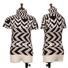 美品 me by イッセイミヤケ 総柄 カットソー tシャツ プリーツプリーズ