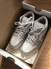 ジョーダン 1 ロー ココナッツ ミルク