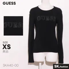 美品 GUESS トップス セーター　長袖　ロゴ入り　ストーン装飾　シンプル