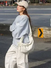 ショルダーバッグ トートバッグ  大容量  カジュアル 通学 通勤 旅行 シンプル カジュアル 収納 小物整理に便利