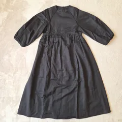 【Mila Owen ミラオーウェン】ロングワンピース／ 黒 ボリューム袖 Aライン 美シルエット サイズ0 上品 レトロ