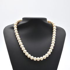 ブ*M様 DIOR 30 MontaigneCDロゴ パールチョーカーネックレス ブ*M様 DIOR 30 MontaigneCDロゴ パールチョーカーネックレス - メルカリ