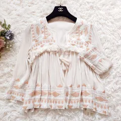 完売品　グレースコンチネンタル　GRACE CONTINENTAL　キカ刺繍シャツカーディガン　タッセル　フリンジ　レーヨン　ポリエステル　生成り