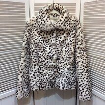 美品 LAVANDA 宇野実彩子 ダルメシアン BIGポケットファージャケット