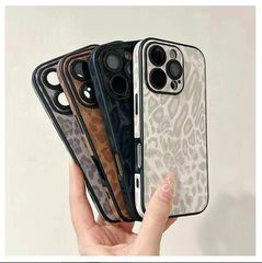 표범 무늬 iPhone17 케이스 레오파드 테두리 iPhone16Pro 케이스 iphone15 케이스 라메 반짝이 iphone13 케이스 스마트 폰 케이스 아이폰 케이스 카메라 렌즈 커버 포함 shoujike68