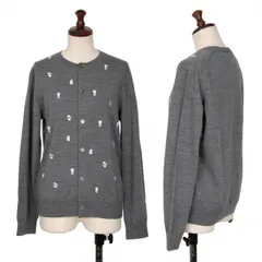 コムコム コムデギャルソンCOMME des GARCONS フラワーエンブロイダリークルーネックカーディガン グレーL