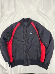 ナイキジョーダンMA-1