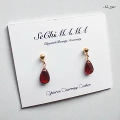No.790✨天然石✨ガーネットの一粒ピアス　イヤリング