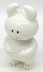 ぼんやり子だぬき】手乗りサイズ ヒダカナオト 陶器 しろがね - メルカリ