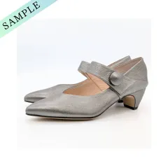 23.5cm/No.909/サンプル品(202002)/ヒップス HIPS 【本革】ボタンベルトパンプス