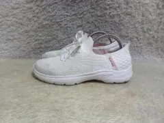 245 SKECHERS スケッチャーズ スリップインズ ゴーウォーク 白 スニーカー 中古 靴