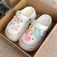 【極上トレンド】可愛いデコ 厚底サボサンダル 白 ホワイト 35-40対応 ビーチやタウンユースに 未使用