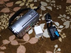 JVC GZ-HM450 Everio Camcorder