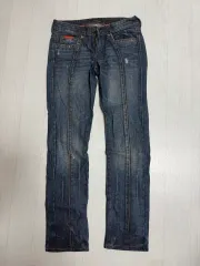 Calvin Klein カルバン・クライン ローライズ ウォッシュ デニム ズボン (サイズ 26)