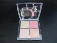  未使用 ディオール Dior バックステージ　グロウ　マキシマイザー　パレット　004 フェイスパウダー チークカラー