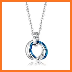 【新品】 [Rockyu] ネックレス メンズ リングネックレス 3連リング アクセサリー チタン ブルー青 ジルコニア シンプル 純チタン製ネックレス パーティ 人気 アクセサリー 1