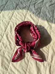 バーガンディ ドット/ストライプ プチ シルクスカーフ (新品) 59*57 特価チャンス