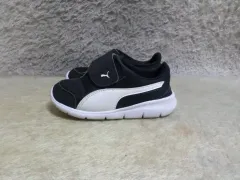 160 PUMA プーマ キッズ 子供靴 ジュニア 中古 靴