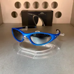 2026年最新】オークリー Minuteの人気アイテム - メルカリ